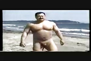 چاق, چاق, برهنه در ساحل خانگی, مقعد رابطه جنسی