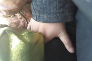 برای پیدا کردن یک زن را از پا در اتوبوس(قسمت 2) سکس